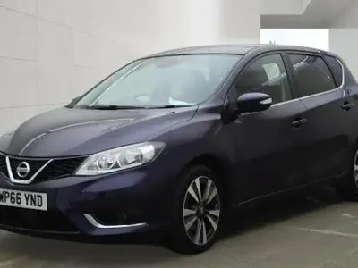 Used Nissan Pulsar N-Connecta 116 HP (85 kW) 2017 Blue Hatchback