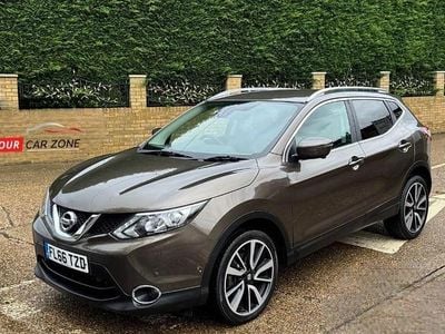 Used Nissan Qashqai Tekna 2016 Bronze SUV