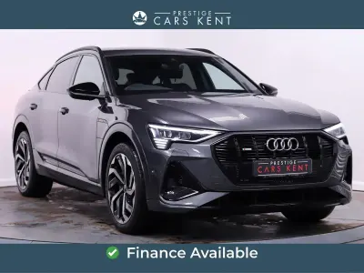 Usado Audi e-tron Black Edition 300 kW (408 HP) 2023 Cinzento SUV