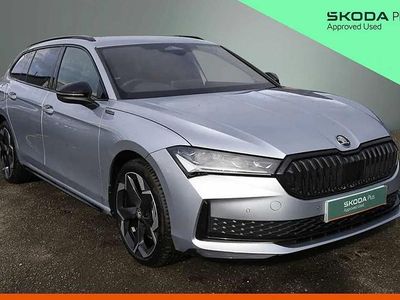 Used Skoda Superb SportLine 200 HP (147 kW) 2025 Silver Estate