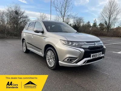 Used Mitsubishi Outlander P-HEV 2018 Silver Estate