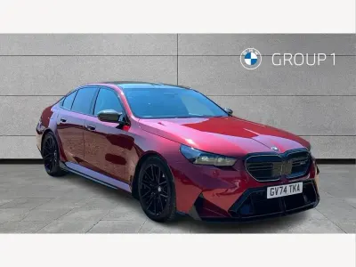 Used BMW M5 Comfort Edition 727 HP (534 kW) 2025 Fire red Sedan