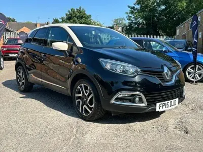 Used Renault Captur Dynamique 90 HP (66 kW) 2015 Black SUV