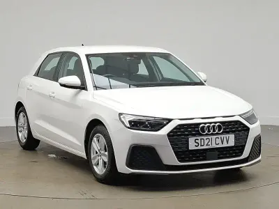 Used Audi A1 Design 95 HP (69 kW) 2021 White SUV