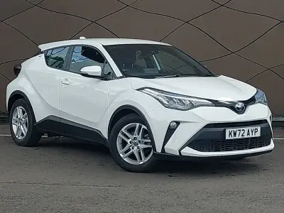 Używany Toyota C-HR 122 KM (89 kW) 2023 Biały SUV