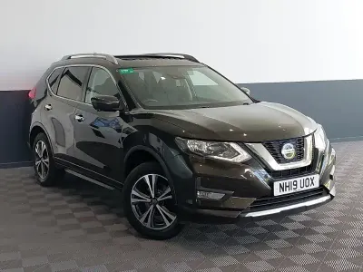Used Nissan X-Trail N-Connecta 159 HP (116 kW) 2019 Green SUV