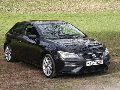 Begagnad Seat Leon FR 2017 Svart Halvkombi
