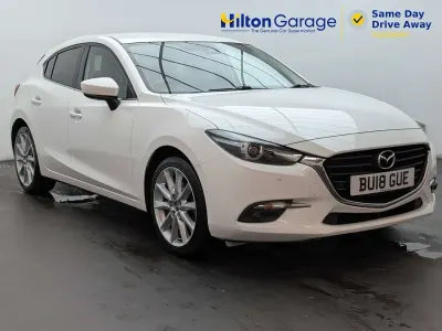 Used Mazda 3 Inclusive 120 HP (88 kW) 2018 White Hatchback