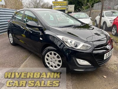 Black Used 2013 Hyundai i30 Classic Hatchback | £3,995 (A bit pricey)