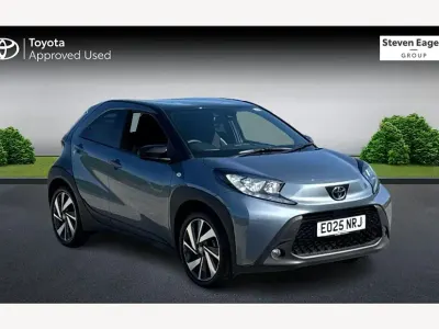 Used Toyota Aygo X 72 HP (52 kW) 2025 Grey SUV