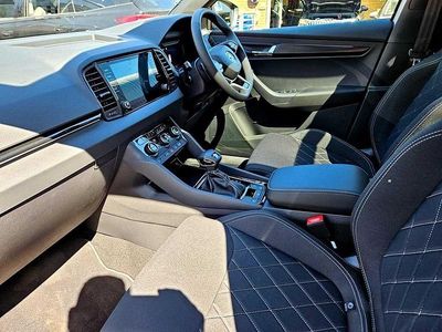 Used Skoda Karoq SportLine 150 HP (110 kW) 2024 White SUV