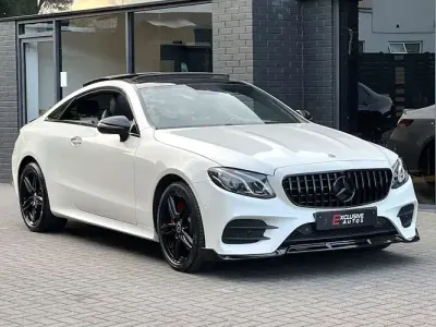 Used Mercedes E220 AMG Line Premium 194 HP (142 kW) 2018 White Coupe