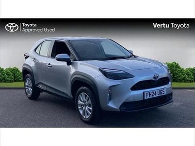 Used Toyota Yaris Cross 114 HP (83 kW) 2024 Silver SUV