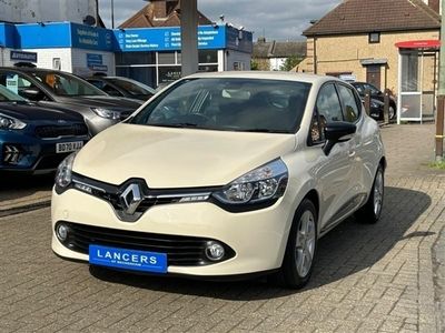 used Renault Clio IV 0.9 Dynamique MediaNav Eco TCe 90 Stop & Start