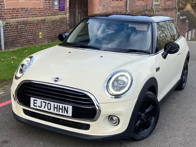 Used Mini Cooper Classic 2020 White Hatchback