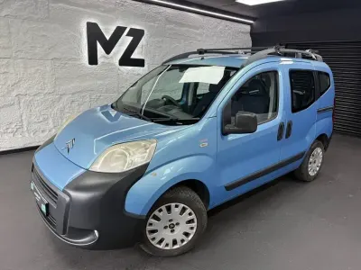 Używany Citroën Nemo 70 KM (51 kW) 2010 Niebieski Minivan