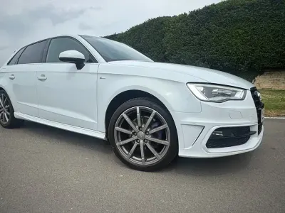 Usado Audi A3 S-Line 150 CV (110 kW) 2014