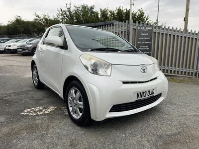 Toyota iQ