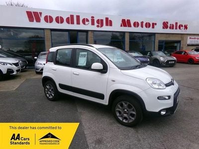 Used Fiat Panda 4x4 S 85 HP (62 kW) 2014 White Hatchback