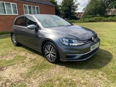 VW Golf VII
