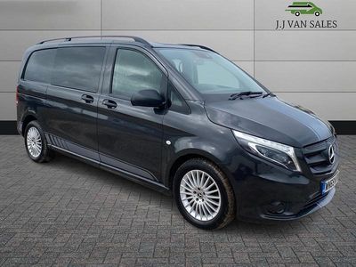 Begagnad Mercedes Vito 2019 Grå Van