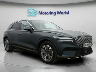 Usado Genesis GV70 Sport 359 kW (489 HP) 2024 Verde SUV