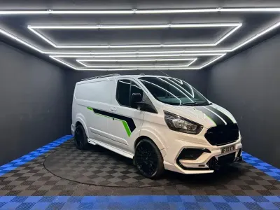Used Ford Transit Custom S 105 HP (77 kW) 2020 White Van