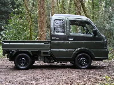 New Suzuki Carry 2025 Green Pickup