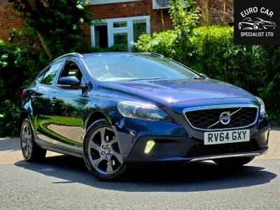 Used Volvo V40 2014 Blue Hatchback