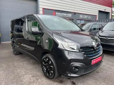 Used Renault Trafic 2016 Black MPV