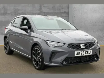 Used Seat Ibiza FR Sport 115 HP (84 kW) 2025 Special metallic  graphene grey Hatchback