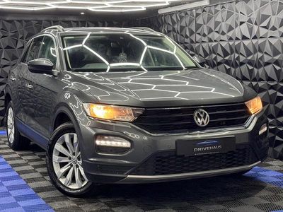 Used VW T-Roc SE 115 HP (84 kW) 2018 Grey SUV