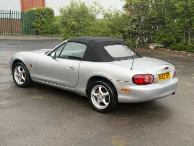 Używany Mazda MX5 2003 Srebrny Kabriolet