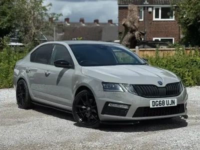 Used Skoda Octavia vRS 184 HP (135 kW) 2018 Grey Hatchback