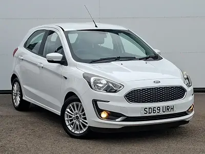 Used Ford Ka Plus Zetec 85 HP (62 kW) 2019 White Hatchback