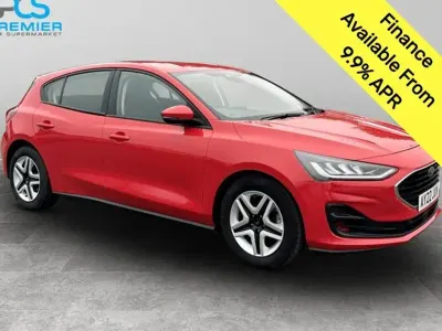 Used Ford Focus Trend 120 HP (88 kW) 2022 Race red (standard colour) Hatchback