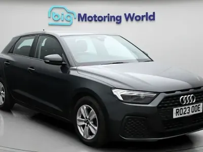 Używany Audi A1 Sportback 110 KM (80 kW) 2023 Szary Hatchback