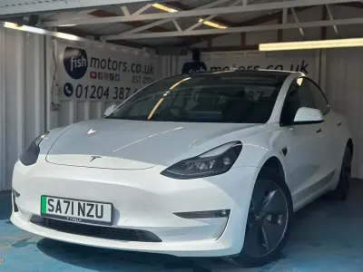 Used Tesla Model 3 Long Range AWD 254 kW (346 HP) 2021 White Sedan