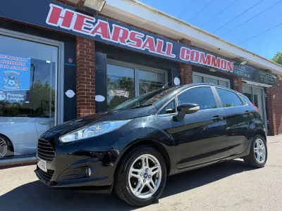 Used Ford Fiesta Zetec 125 HP (91 kW) 2013 Black Hatchback