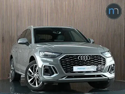 Używany Audi Q5 S-Line 2022 Szary SUV