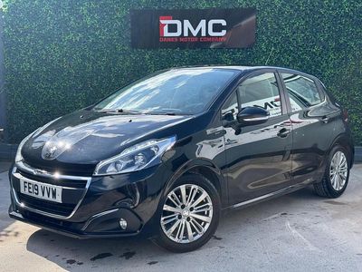 Used Peugeot 208 Signature Sky 2019 Black Hatchback