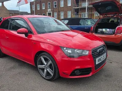 Used Audi A1 Sport 86 HP (63 kW) 2013 Red Hatchback