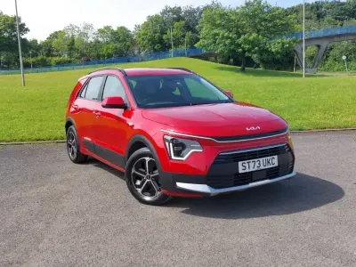 Used Kia Niro 139 HP (102 kW) 2023 Red SUV