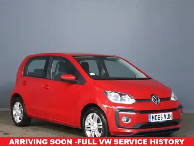 Begagnad VW up! high up! 90 HK (66 kW) 2017 Röd Halvkombi