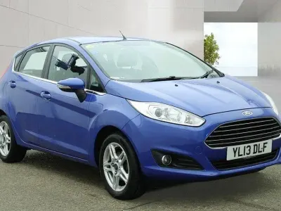 Used Ford Fiesta Zetec 82 HP (60 kW) 2014 Blue Hatchback