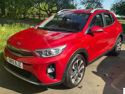 Gebraucht Kia Stonic 2019 Rot SUV