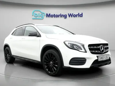 Used Mercedes GLA180 AMG line 121 HP (88 kW) 2019 SUV