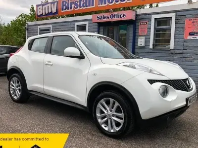 Used Nissan Juke Acenta 117 HP (86 kW) 2013 White SUV