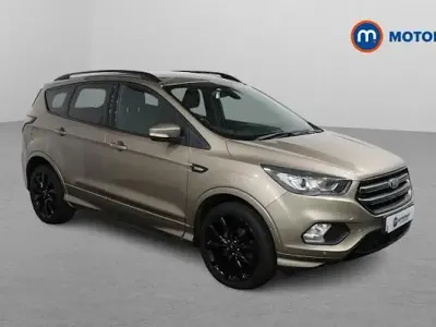 Käytetty Ford Kuga ST-Line 150 HP (110 kW) 2018 Hopea Katumaasturi