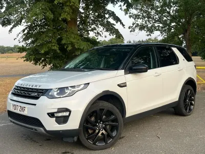 Used Land Rover Discovery Sport SE 2017 White SUV